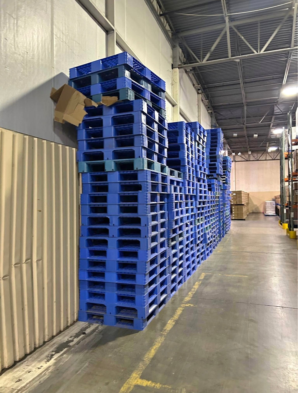 How Manufactures Can Get Rid of Plastic Pallets